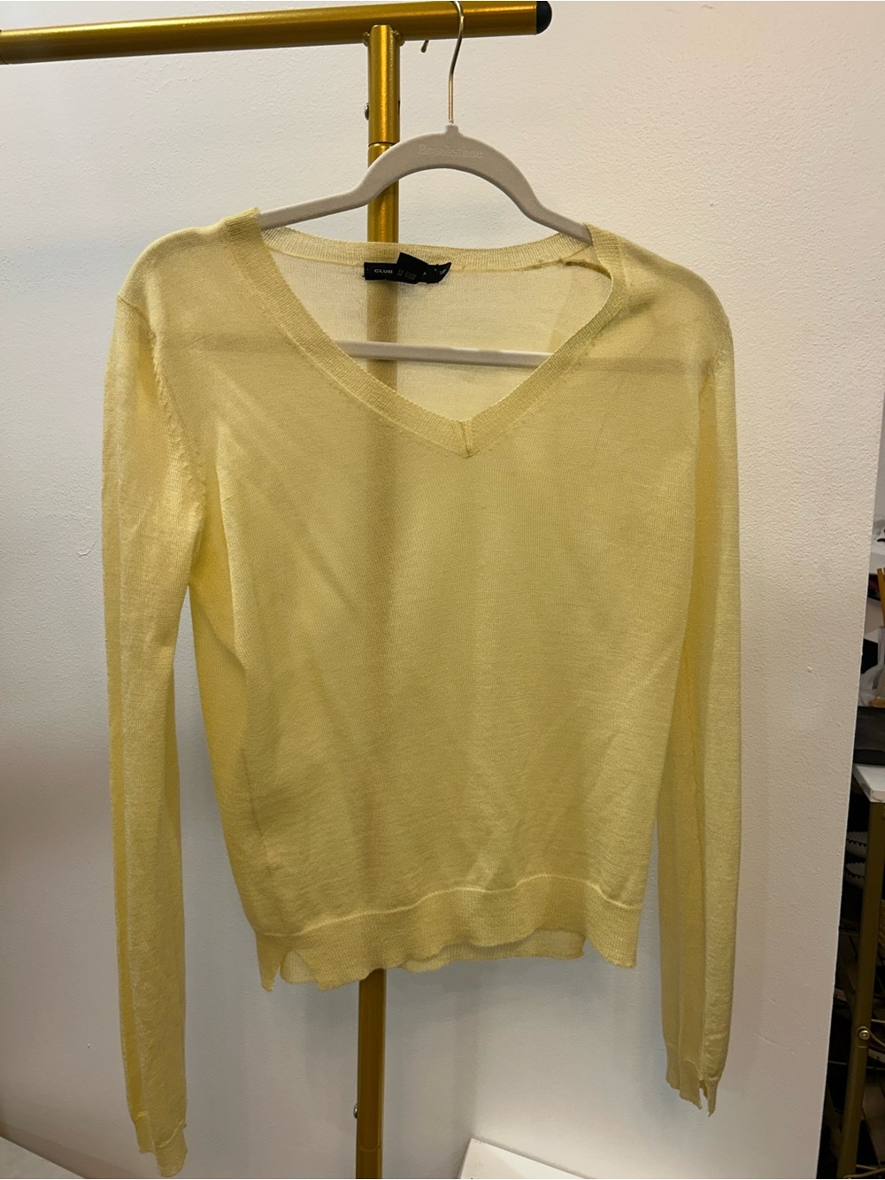 Club Monaco Pale Yellow V-Neck Sweater
